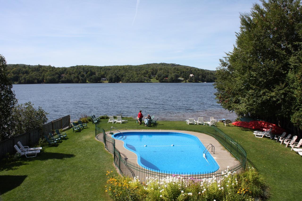 Auberge La Porte Rouge Mont-Tremblant Exterior photo