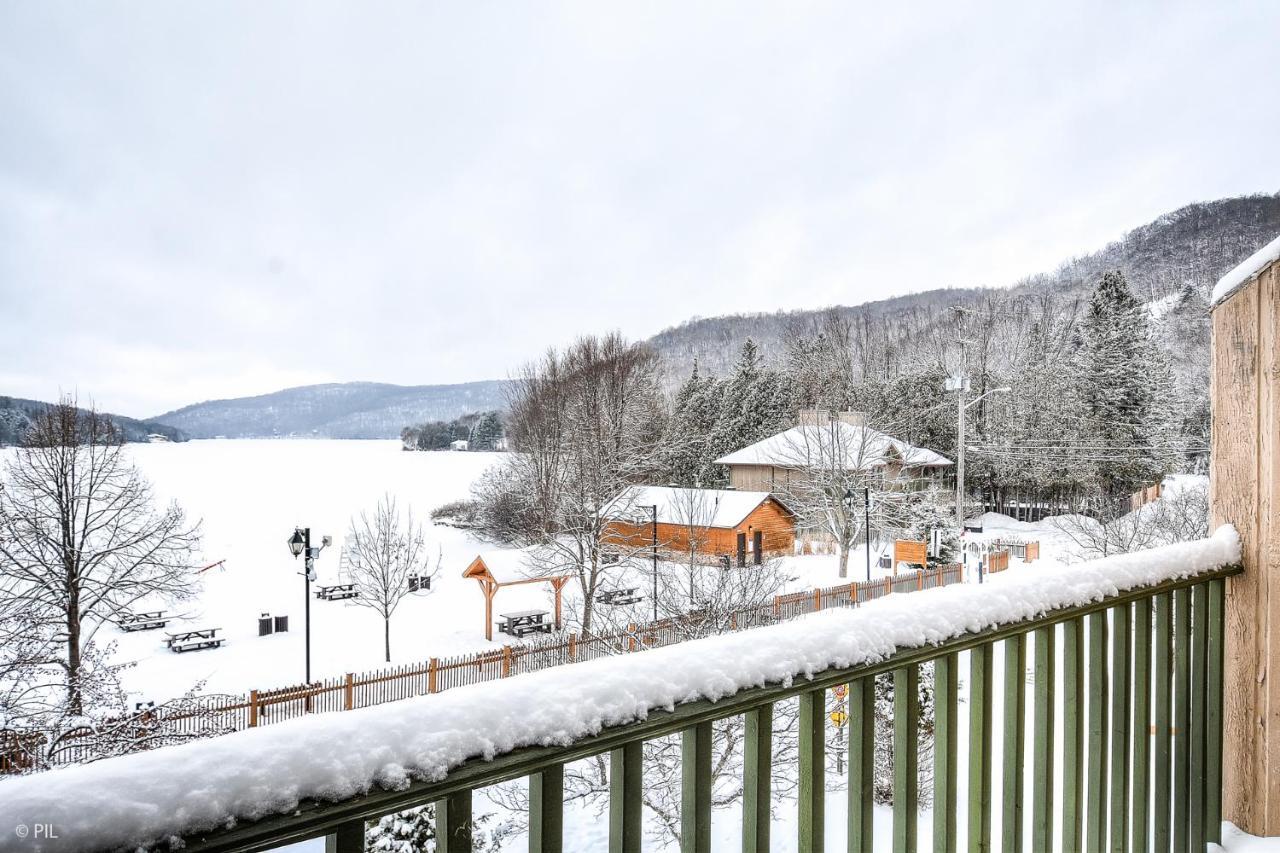 Auberge La Porte Rouge Mont-Tremblant Exterior photo